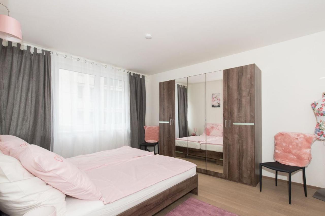 Sissy Apartment - Self Check-In เวียนนา ภายนอก รูปภาพ